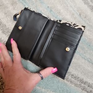Jessica Simpson wallet
